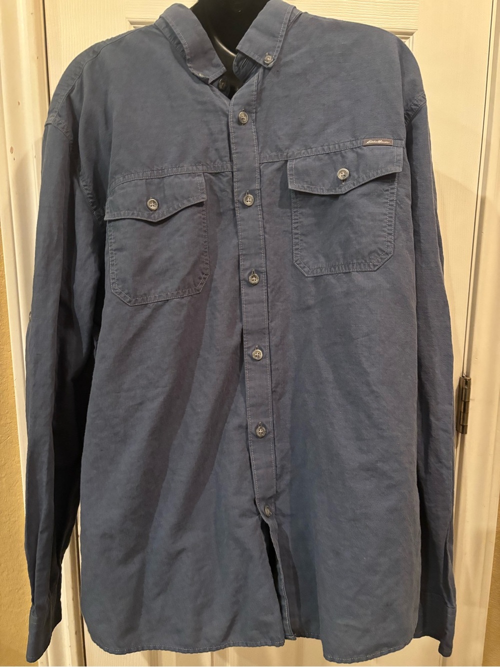 Eddie Bauer Fishing shirt Men's Button-Up Shirt in Heathered Navy size XL
